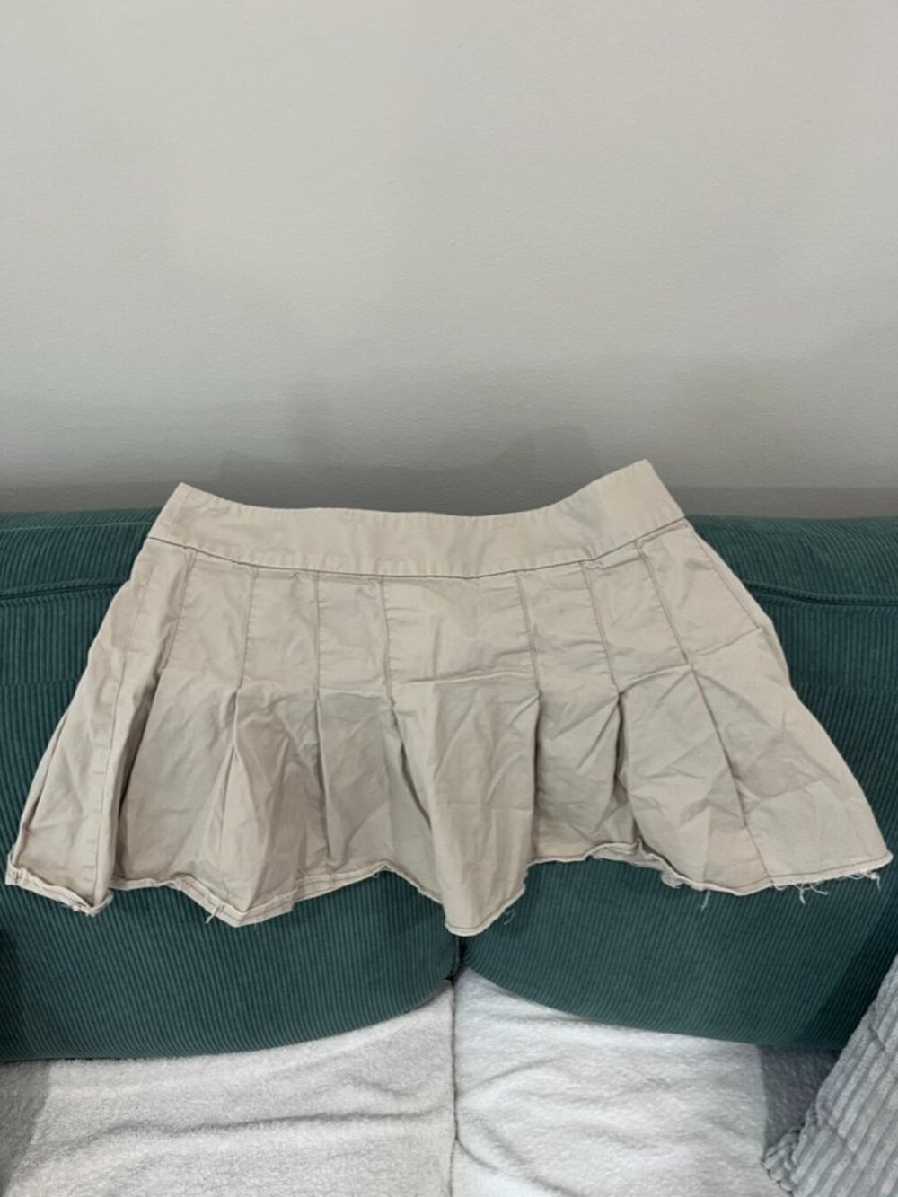 American Eagle Khaki Pleated Raw Hem Cotton Mini Skirt